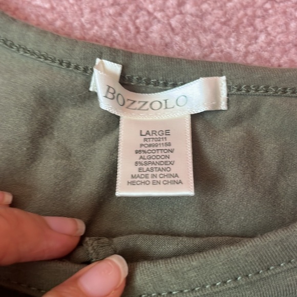 Bozzolo Green T Top Size Large with Twist - Picture 2 of 6